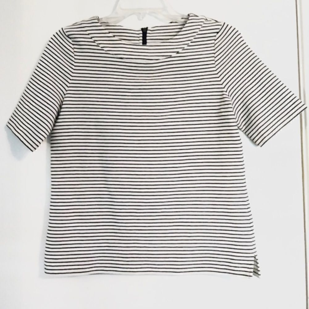Talbots Textured Black & White Striped Boxy Top - Picture 5 of 6